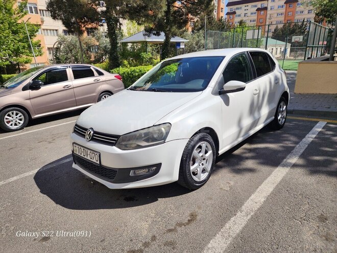 Volkswagen Polo-5