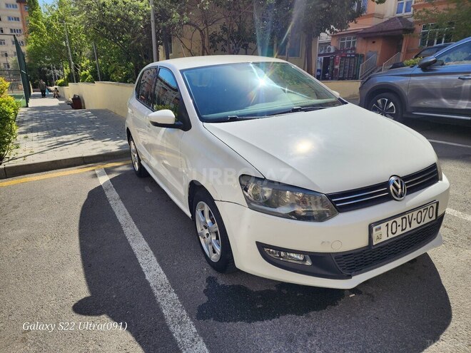 Volkswagen Polo-6