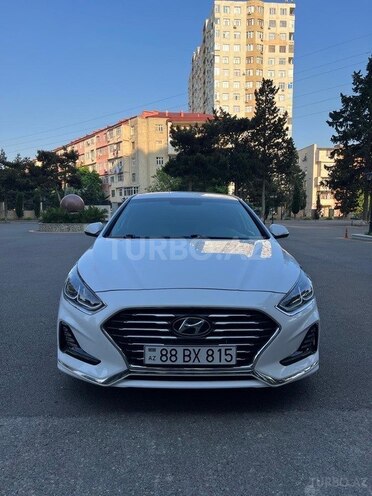 Hyundai Sonata-1