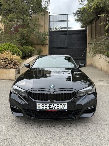 BMW 330e-1