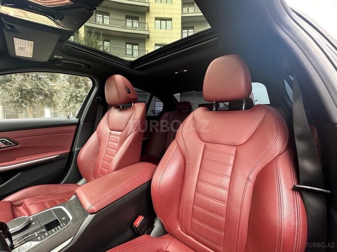 BMW 330e-18