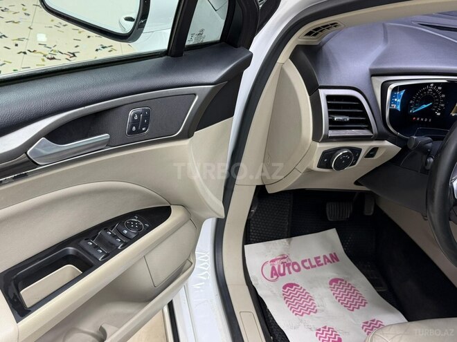 Ford Fusion (North America)-11