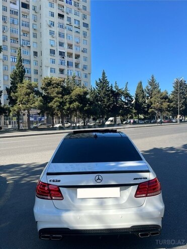 Mercedes E 350-5