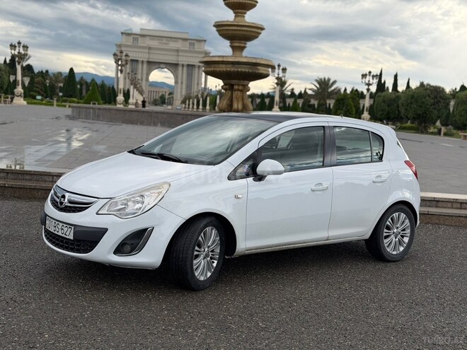 Opel Corsa-2