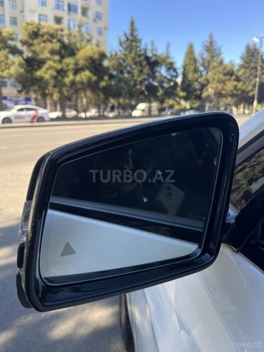 Mercedes E 350-12