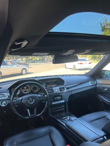 Mercedes E 350-9