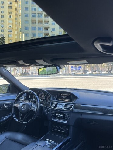 Mercedes E 350-8
