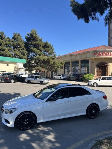 Mercedes E 350-7