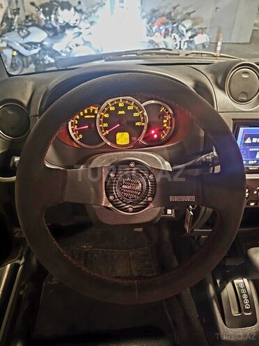 Mitsubishi Pajero Mini-19