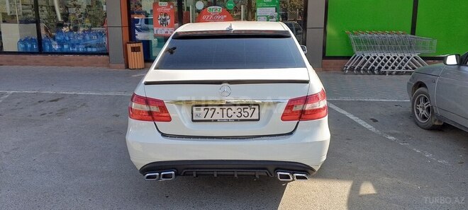 Mercedes E 220-6