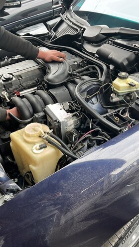 Mercedes E 280-12