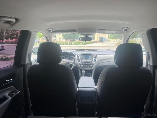 Chevrolet Equinox-15