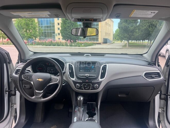 Chevrolet Equinox-13