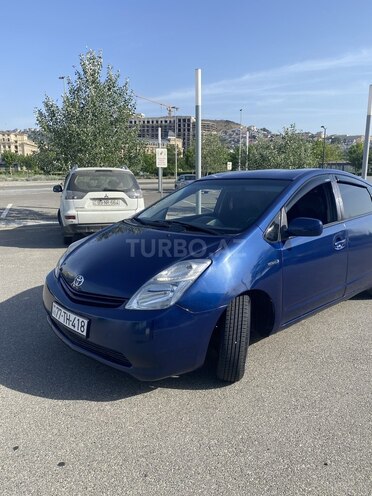 Toyota Prius-1