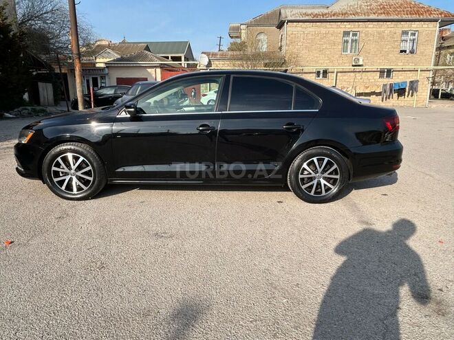 Volkswagen Jetta-6