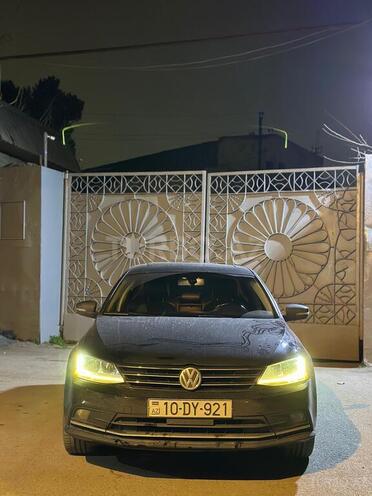 Volkswagen Jetta-15