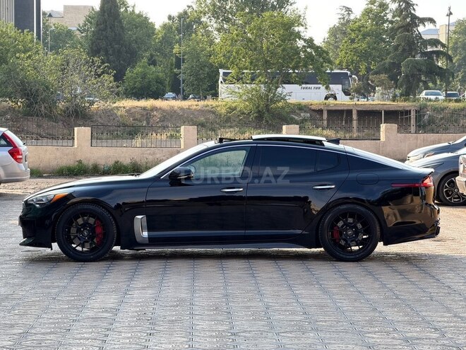 Kia Stinger-6