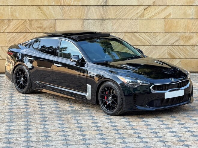 Kia Stinger-2