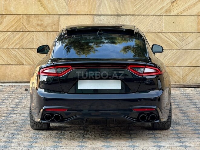 Kia Stinger-8
