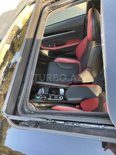 Geely Coolray-8