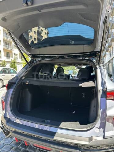 Geely Coolray-11