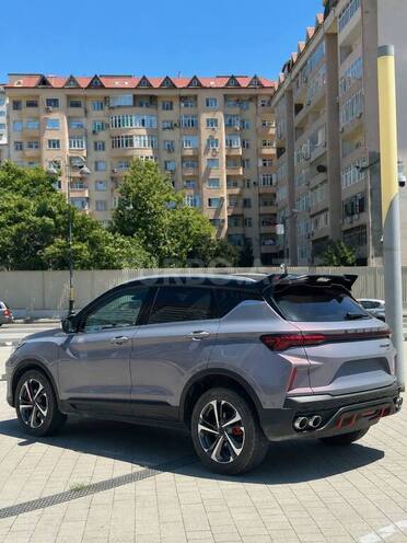 Geely Coolray-5