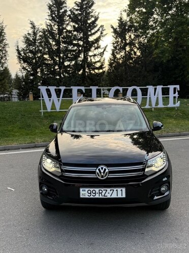 Volkswagen Tiguan-1