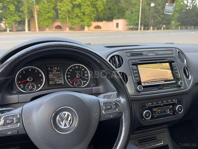 Volkswagen Tiguan-10