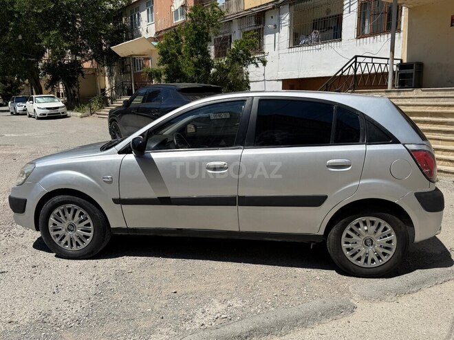 Kia Rio-3