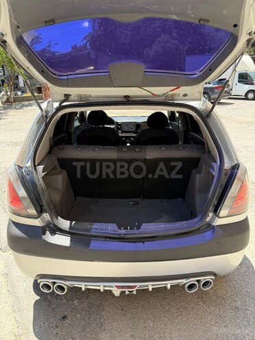Kia Rio-7