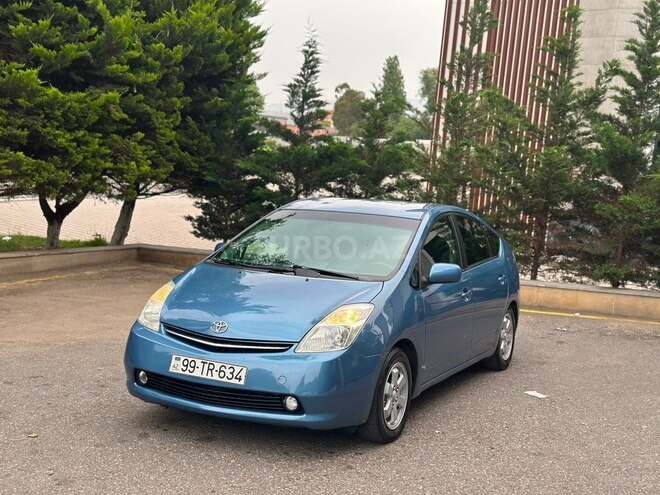 Toyota Prius-1