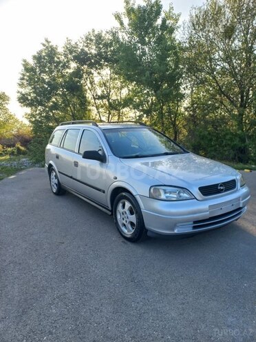 Opel Astra-9