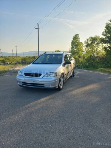 Opel Astra-12