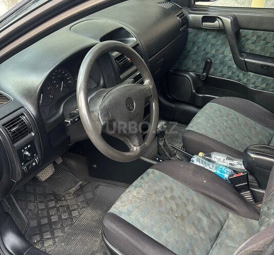 Opel Astra-3