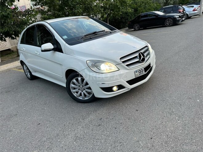 Mercedes B 170-5