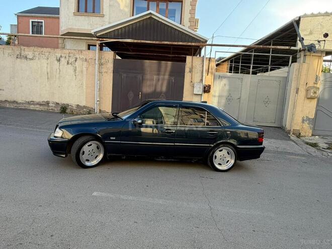Mercedes C 240-4