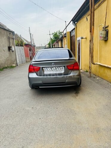 BMW 320-7
