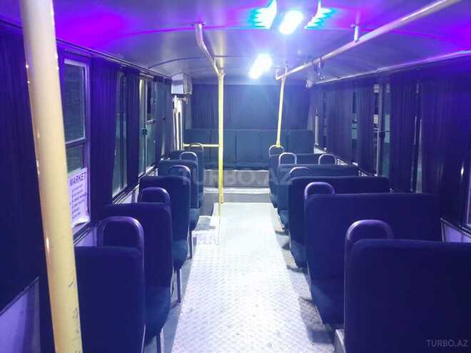 Isuzu Ecobus-2