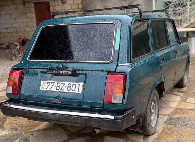 LADA (VAZ) 2104-2