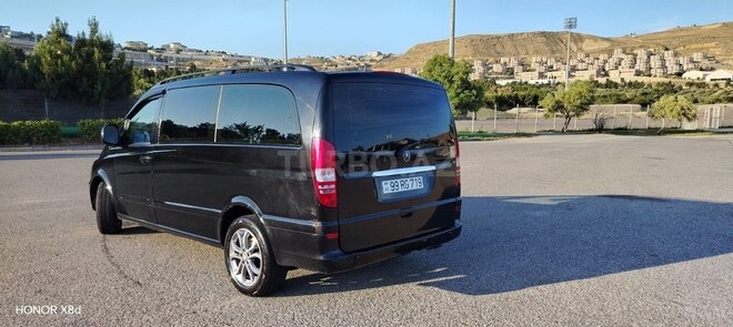 Mercedes Viano-3