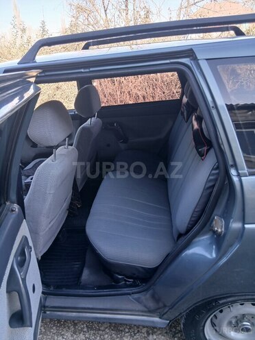 LADA (VAZ) 2111-12