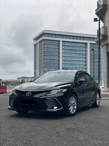 Toyota Camry-3