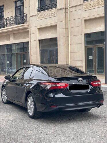 Toyota Camry-6