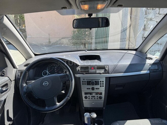 Opel Meriva-6