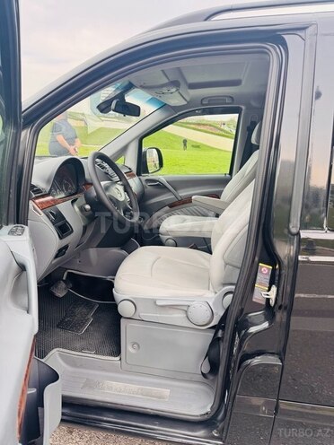 Mercedes Viano-7