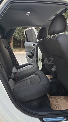 Audi A1-8