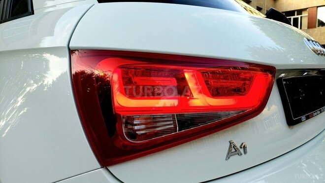 Audi A1-14
