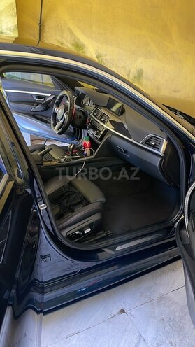 BMW 330-8