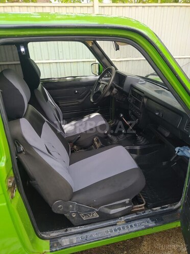 LADA (VAZ) Niva-2