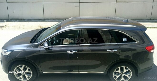 Kia Sorento-3